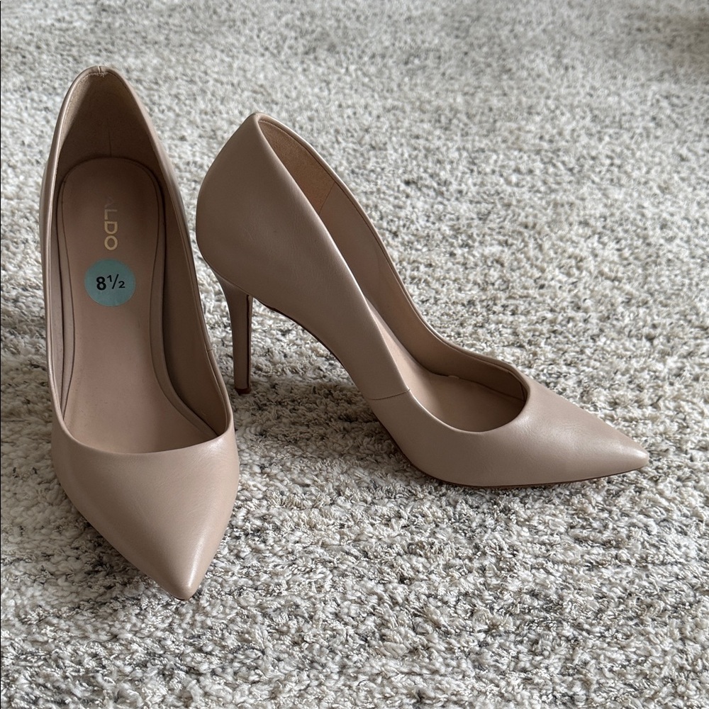 ALDO Women's Beige Pointed Heels